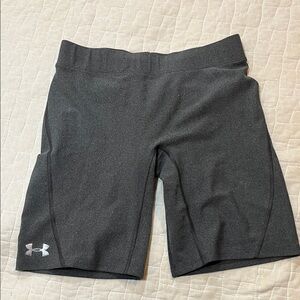 Under Armour Women's Charcoal Bike Shorts